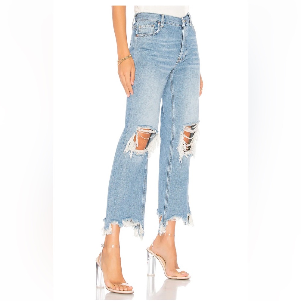 We The Free Light Blue Distressed Cropped Jeans